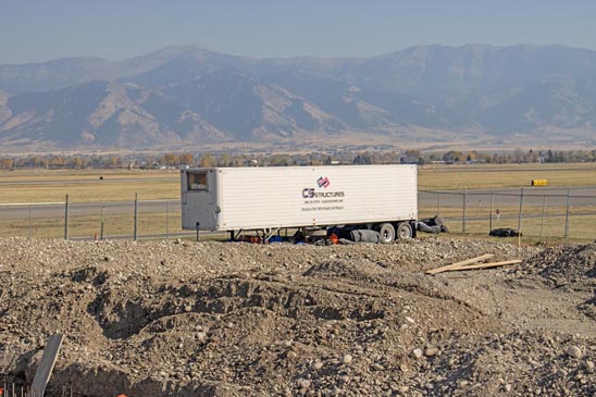 Cs Structures Trailer With Runway